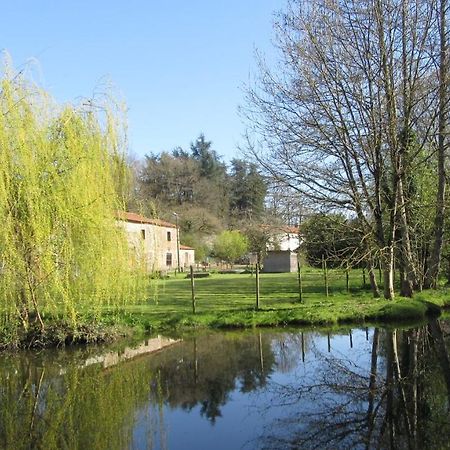 Chambres D'Hotes De La Templerie-Moulin Bazoges-en-Paillers Екстер'єр фото